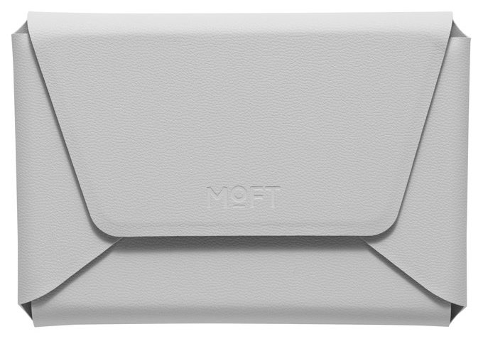 Кошелёк MOFT Travel Wallet, сложенный конвертом